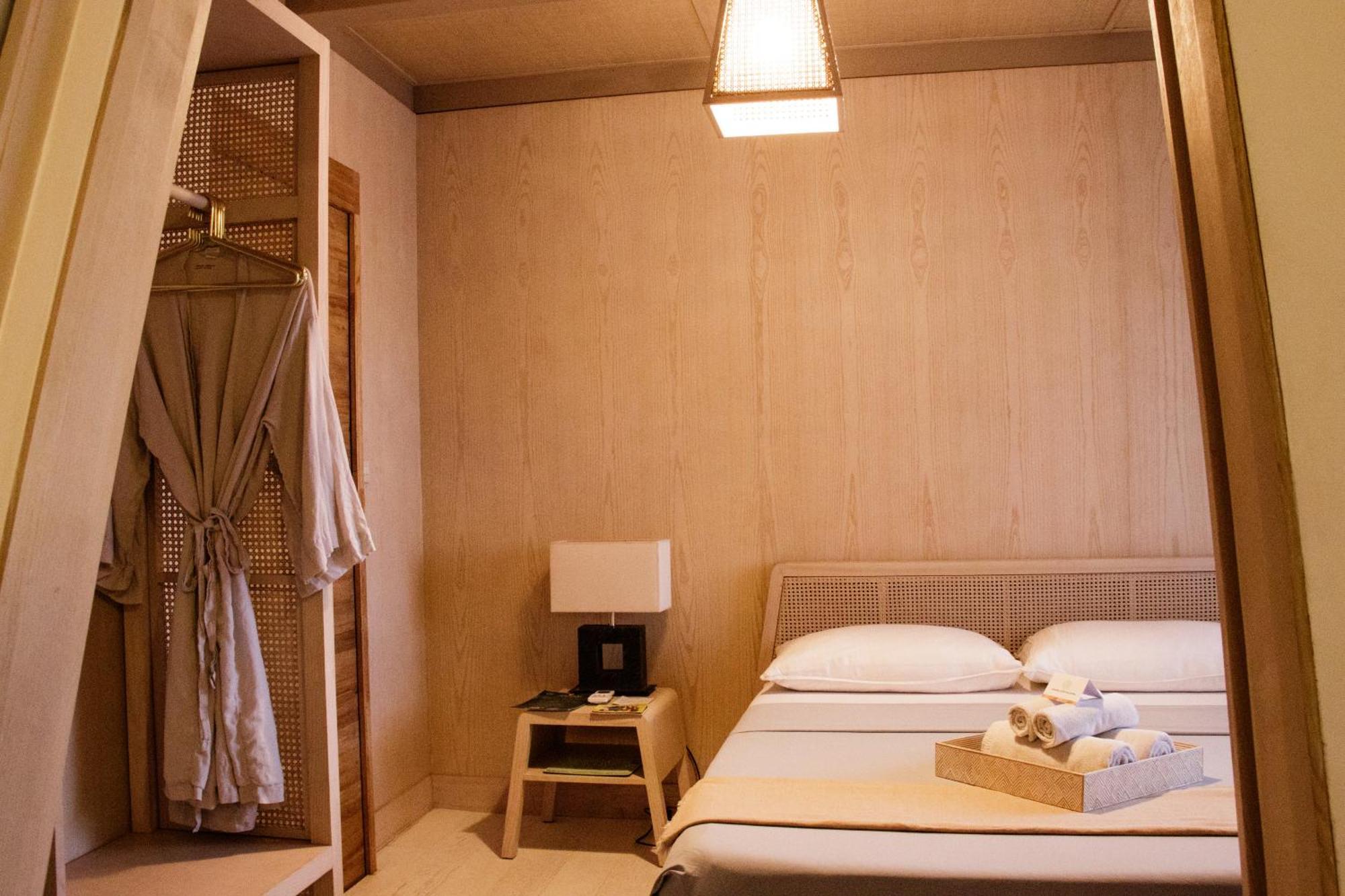 Asmara Urban Resort & Lifestyle Village Powered By Aston Cebu Extérieur photo